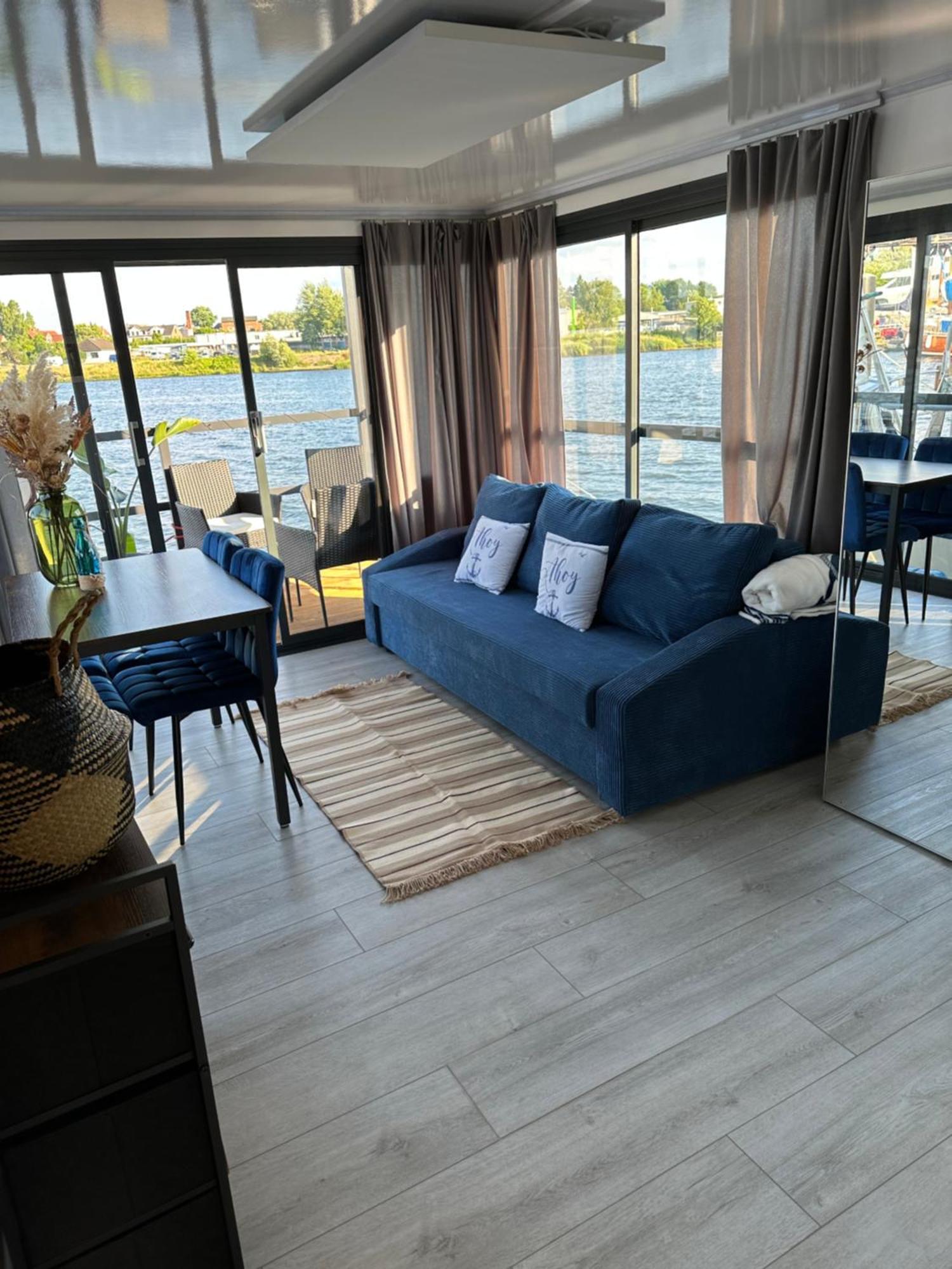 Appartement Premium Hausboot Trave Traum à Lübeck Extérieur photo